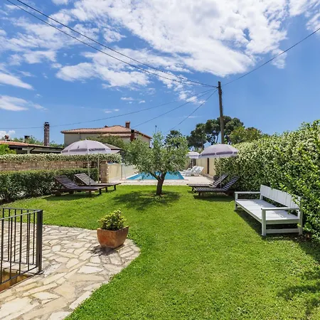 Ester-3 By Interhome * Umag